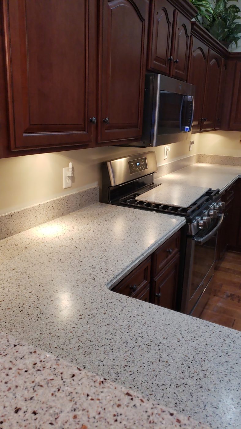 Under-cabinet kitchen lighting
