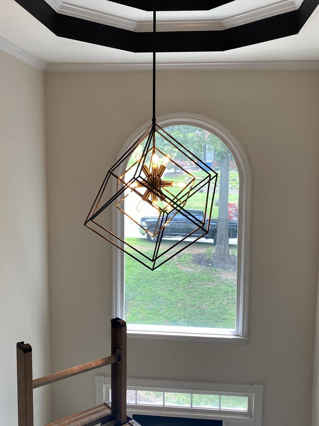 Pendant light fixture